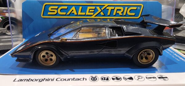Scalextric C4500 Lamborghini Countach - Green - Image 3