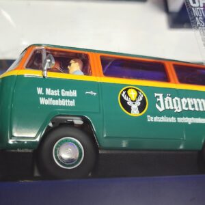 Carrera Digital 132 RTR - VW BUS Jägermeister Racing Team Bus