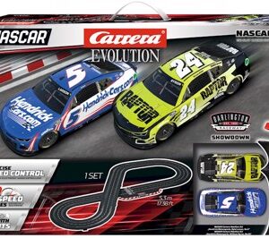 NEW Carrera Evolution NASCAR Darlington Showdown NEW