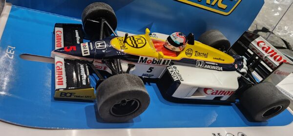 Scalextric C4318 Williams FW11 - 1986 British Grand Prix - Nigel Mansell