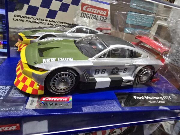Carrera Digital 132 Ford Mustang GTY New Crow, CAR32066