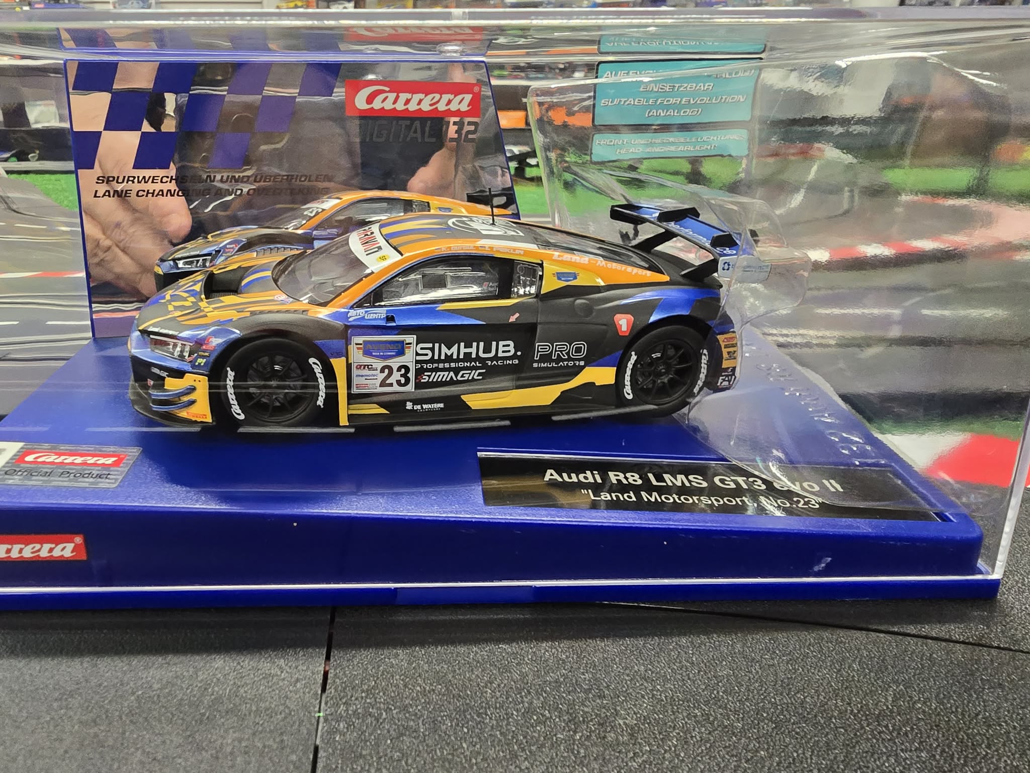 Carrera 32072 Audi R8 LMS GT3 evo II "Land Motorsport, No.23", Digital 1/32 w/Lights - Image 4